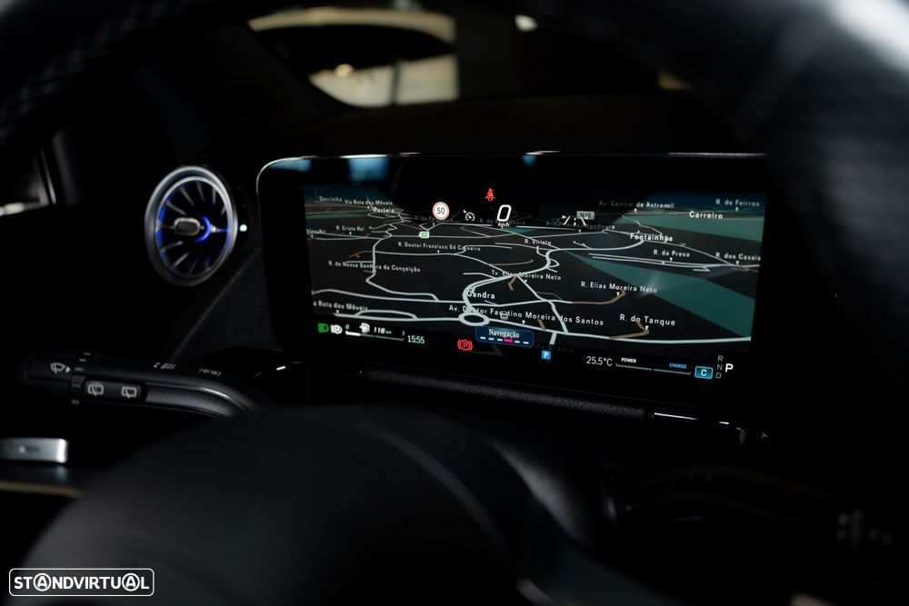 Mercedes-Benz GLA 200 AMG Line - 39
