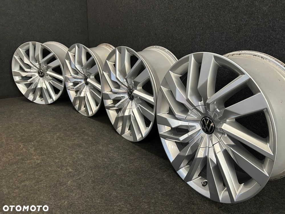 Alufelgi VW Touareg III, Tiguan, Sharan, Passat B8 19 cali 5x112 4szt. Ładne z czujnikami! - 1