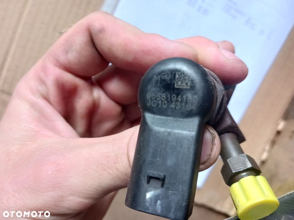 Wtryskiwacz Wtrysk Siemens Continental 2.0 HDI TDCI Peugeot 307 407 Expert, 807 Citroen C4 C4 Picasso C5 Jumpy C8 Fiat Scudo Ulysse Ford Focus MK2 Mondeo MK4 S-Max C-Max Galaxy Volvo C30 S40 V50 V70 9658194180 2,0 HDI G6DA, G6DB, RHF, RHR TEST GWARANCJA - 2