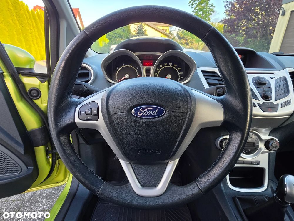 Ford Fiesta 1.25 Titanium - 15
