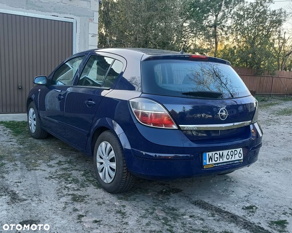 Opel Astra 1.3 CDTI Enjoy - 4