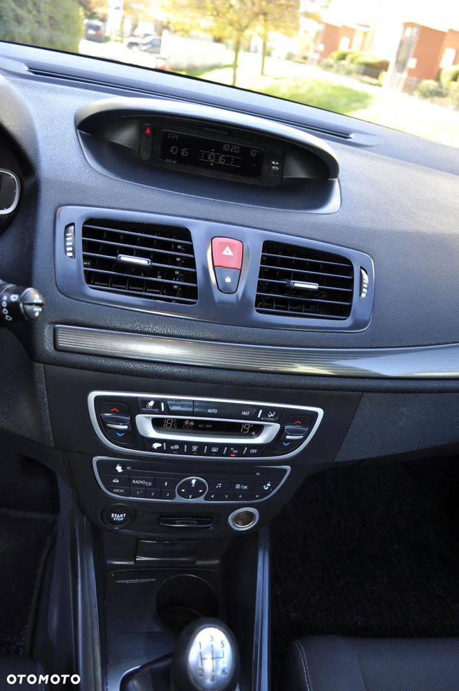 Renault Megane 1.6 16V 100 Authentique - 27