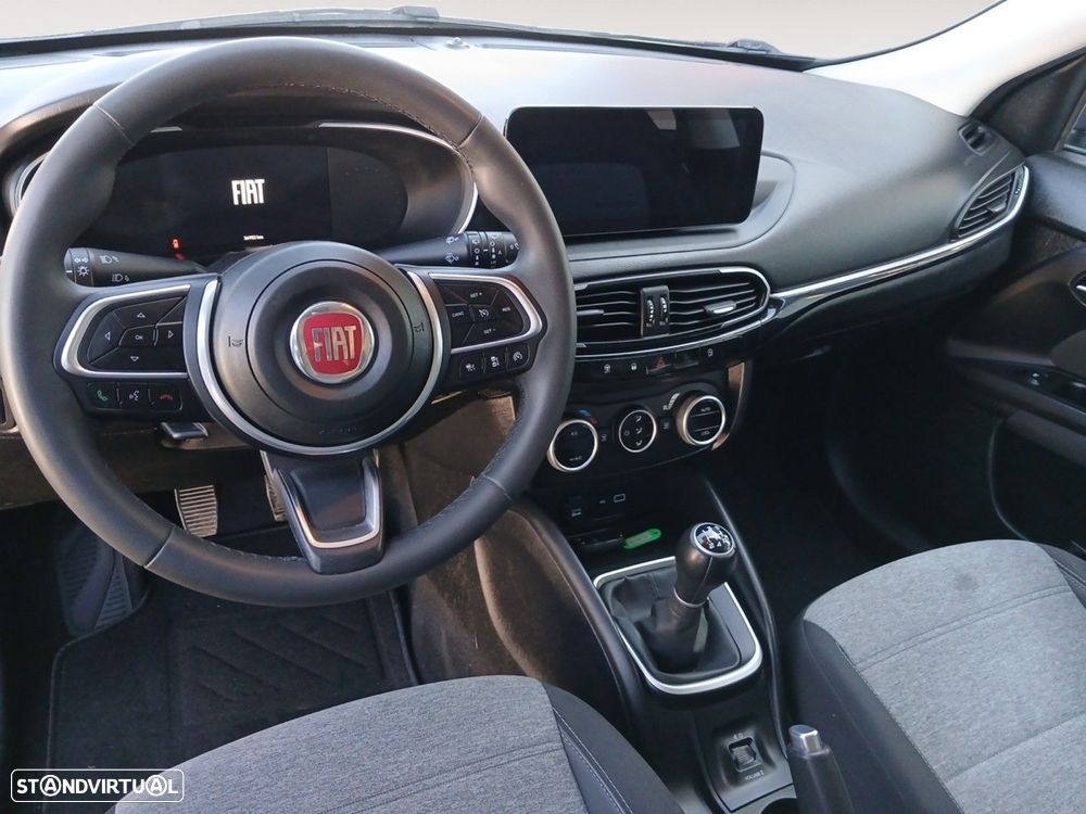 Fiat Tipo Cross 1.0 GSE T3 - 10