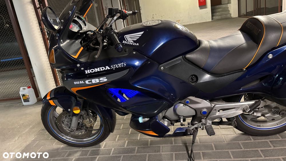Honda NTV - 15