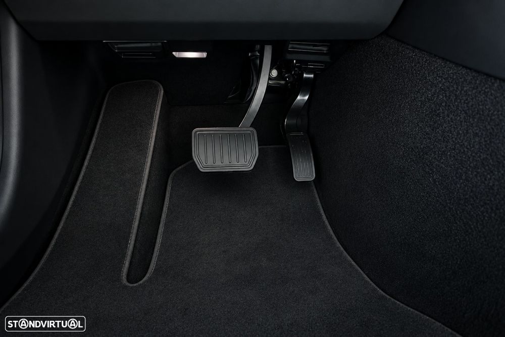 Tesla Model 3 Long Range Tração Traseira Premium - 46