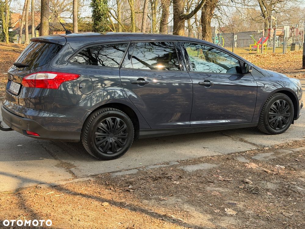 Ford Focus 1.6 TDCi DPF Trend - 4