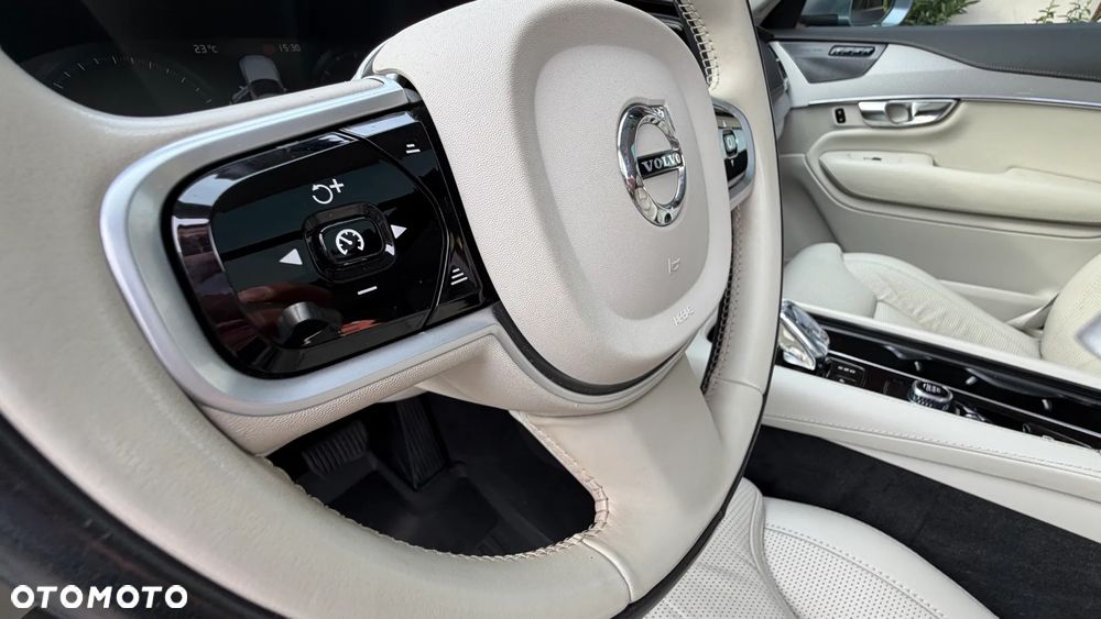 Volvo XC 90 B5 D AWD Inscription 7os - 24
