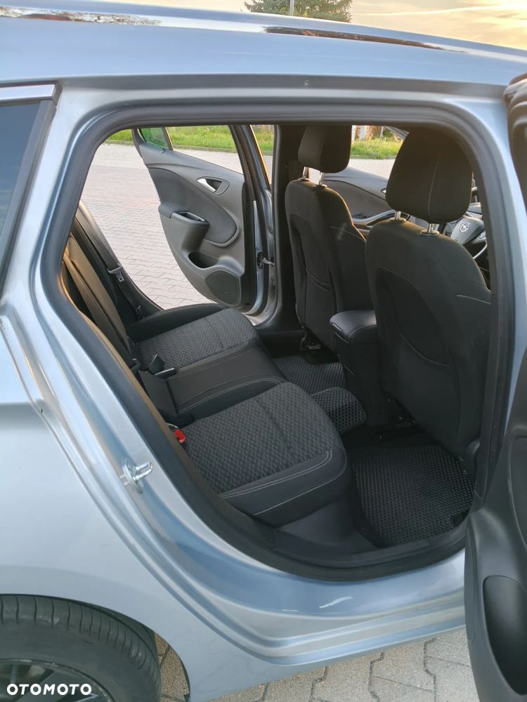 Opel Astra V 1.4 T Dynamic - 21