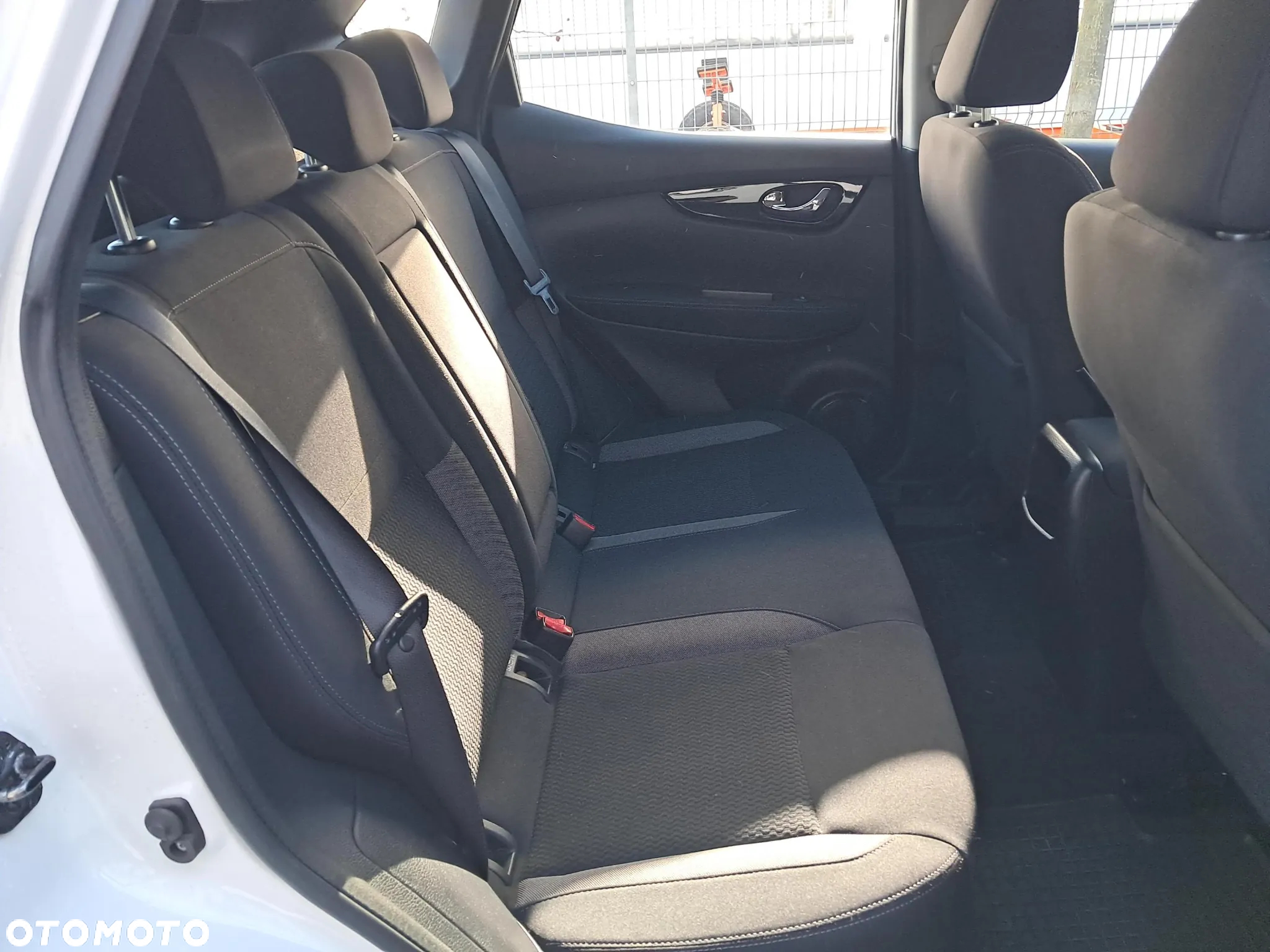 Nissan Qashqai 1.2 DIG-T Acenta Xtronic EU6 - 16