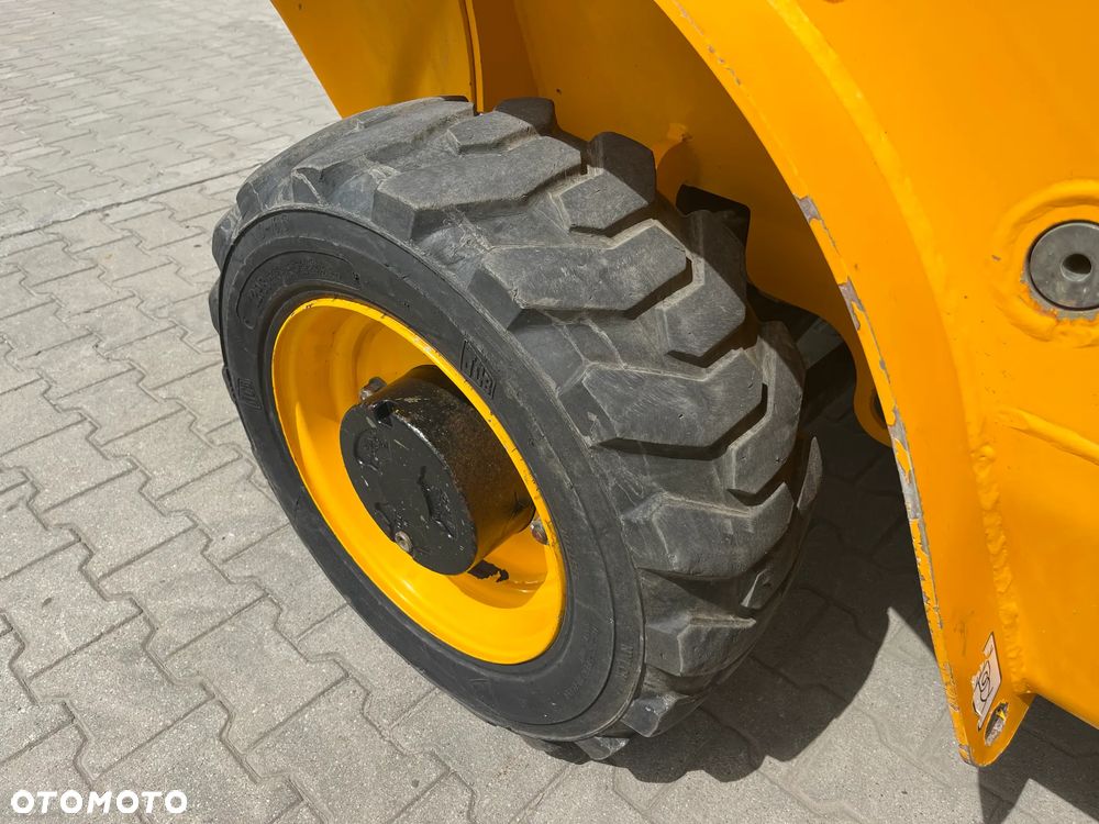 JCB 520-40 4WS - 18