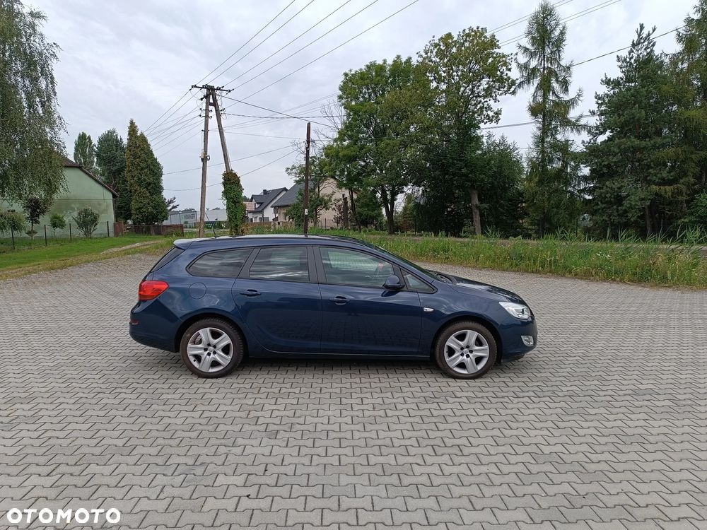 Opel Astra 1.4 Turbo Innovation - 8