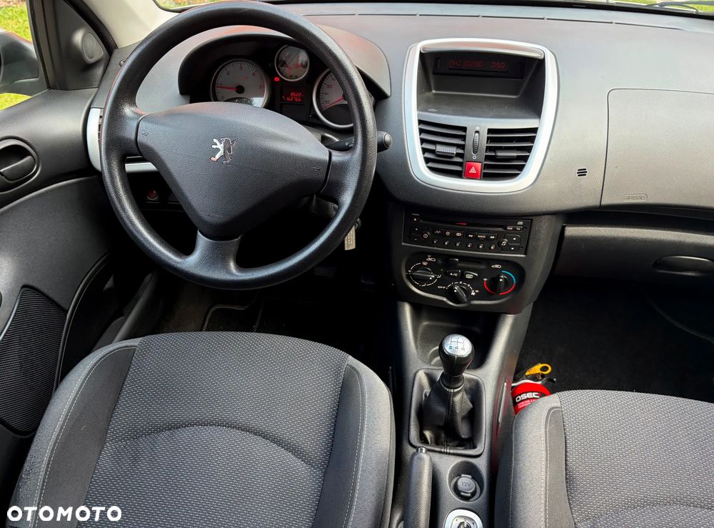 Peugeot 206 - 10