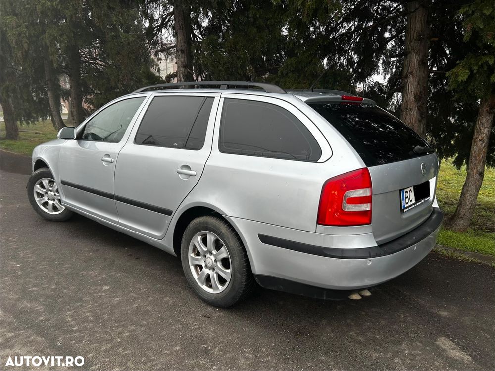 Skoda Octavia 1.9 TDI DPF Ambiente - 2