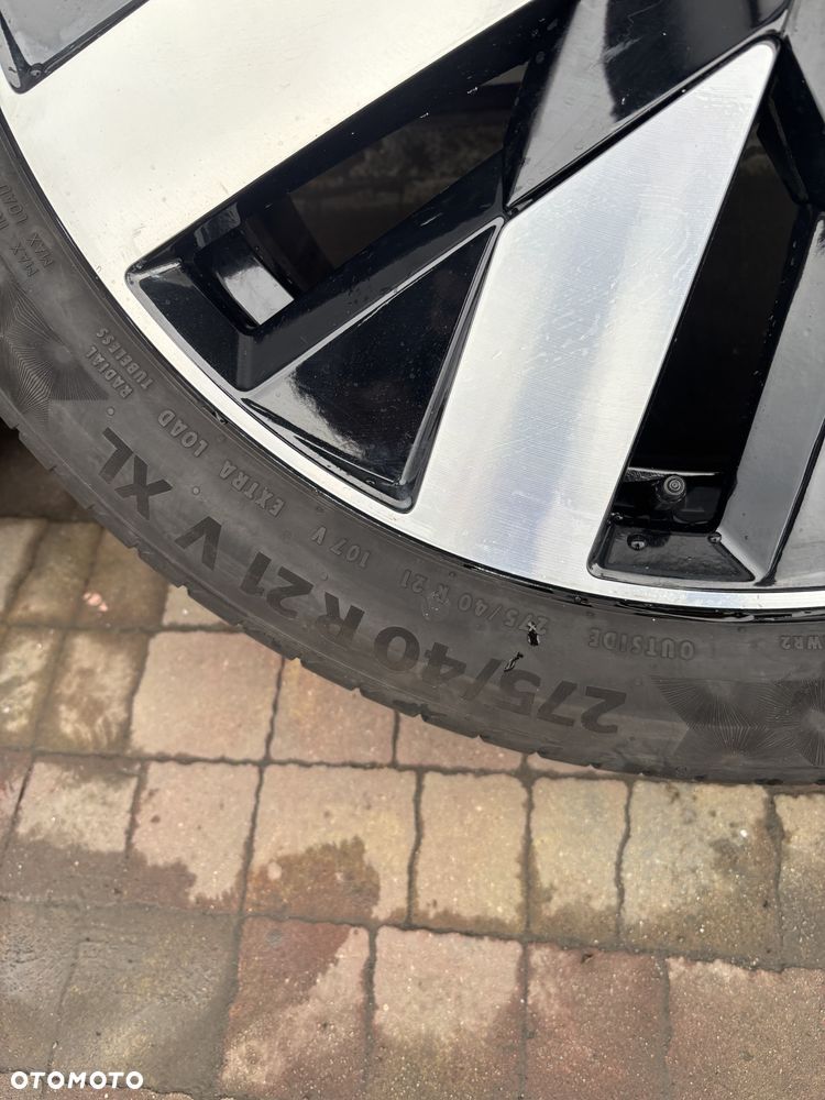 Alufelgi z Oponami Volvo 5x108 9Jx21 ET 38 275/40/21 Continental - 9