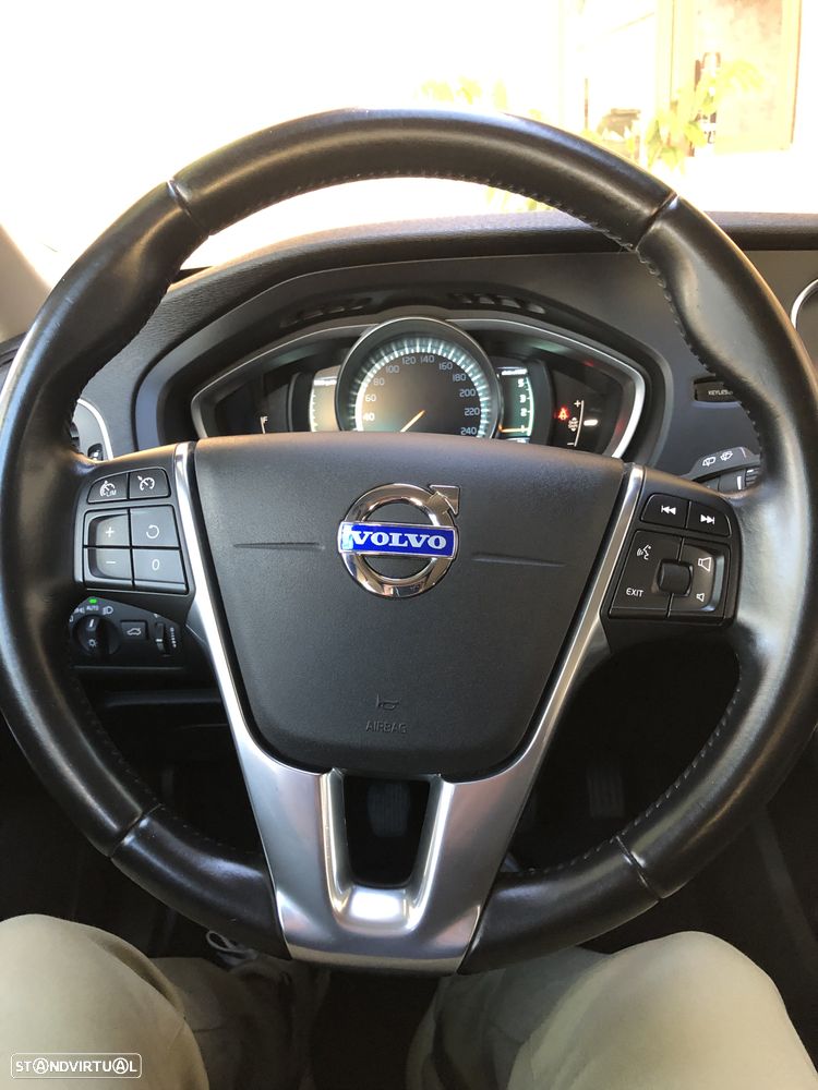 Volvo V40 1.6 D2 Momentum - 11