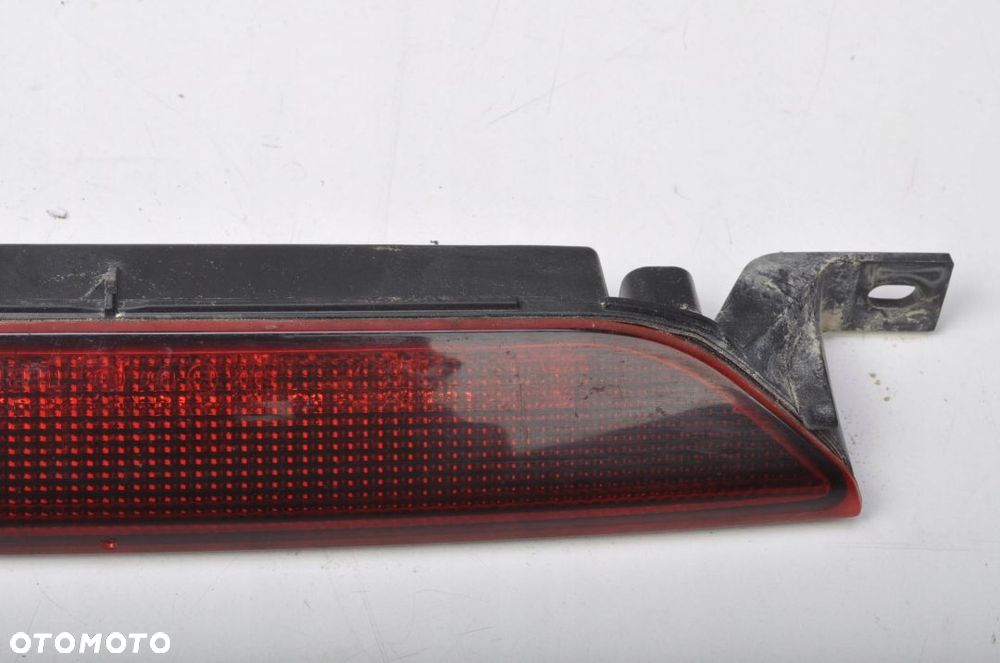 DODGE CALIBER ŚWIATŁO LAMPA STOP STOPU 05303754A0 - 2