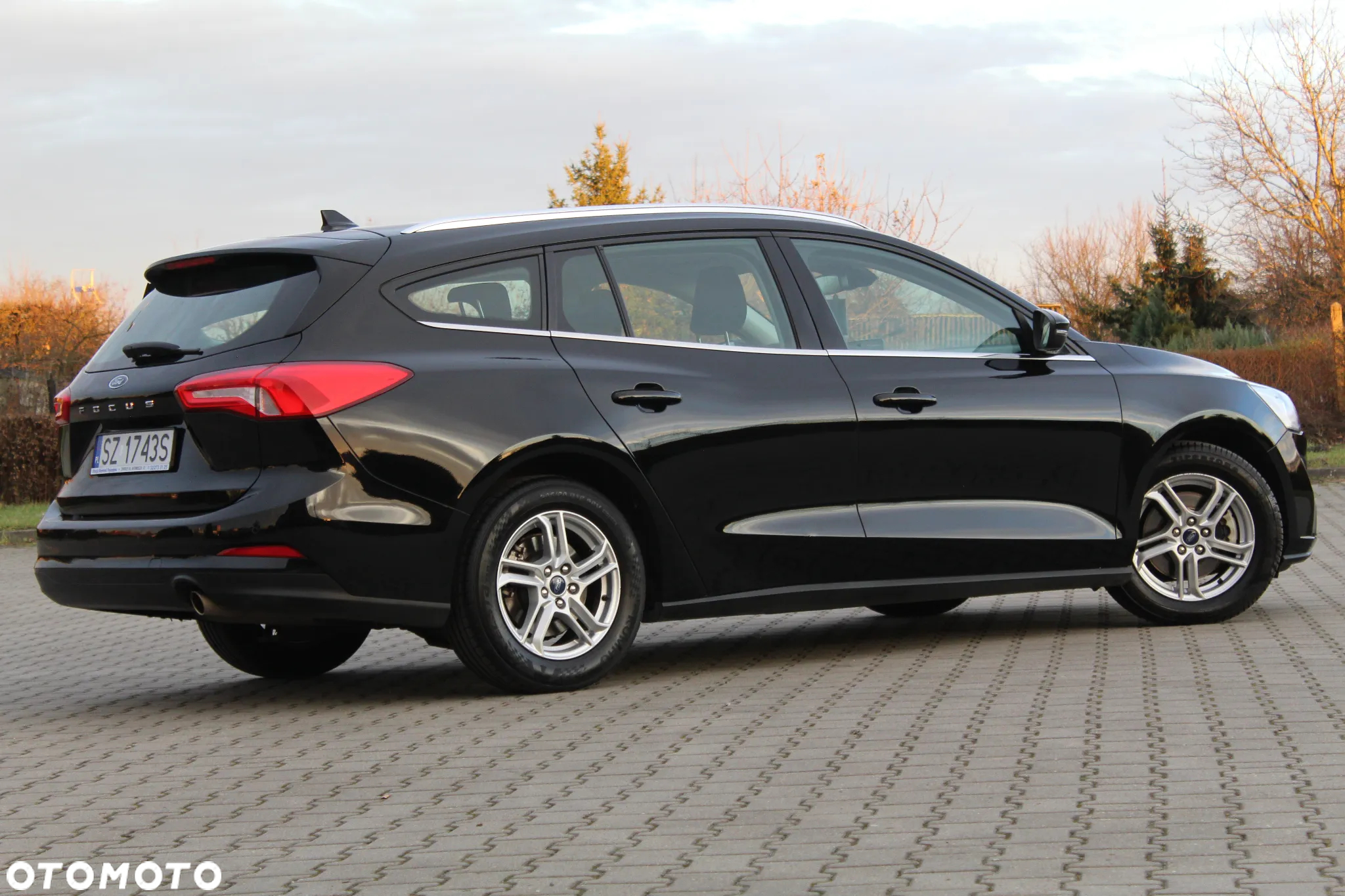 Ford Focus 1.0 EcoBoost Titanium - 12