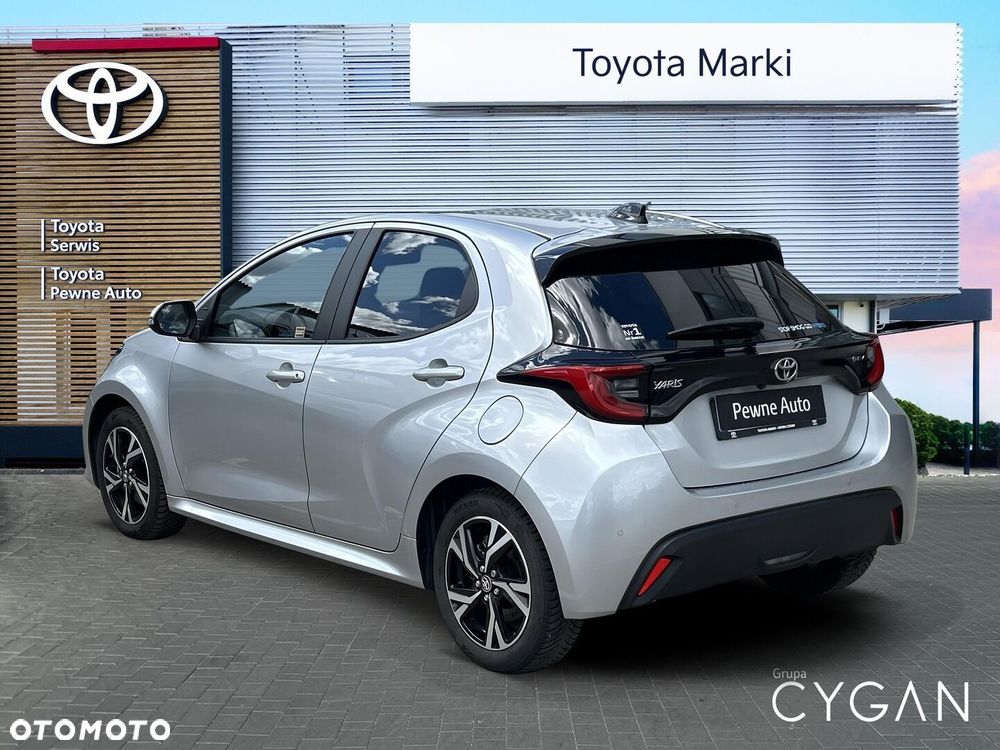 Toyota Yaris Hybrid 1.5 Style - 4