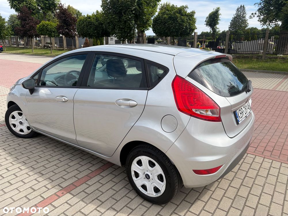 Ford Fiesta 1.25 Viva - 13