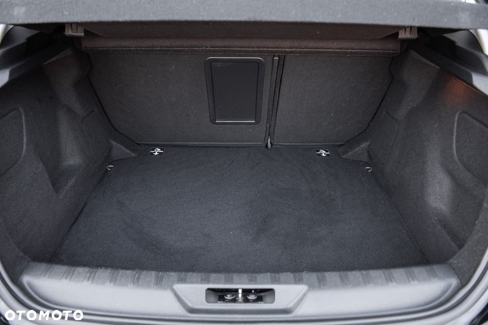 Peugeot 308 155 THP Premium - 28