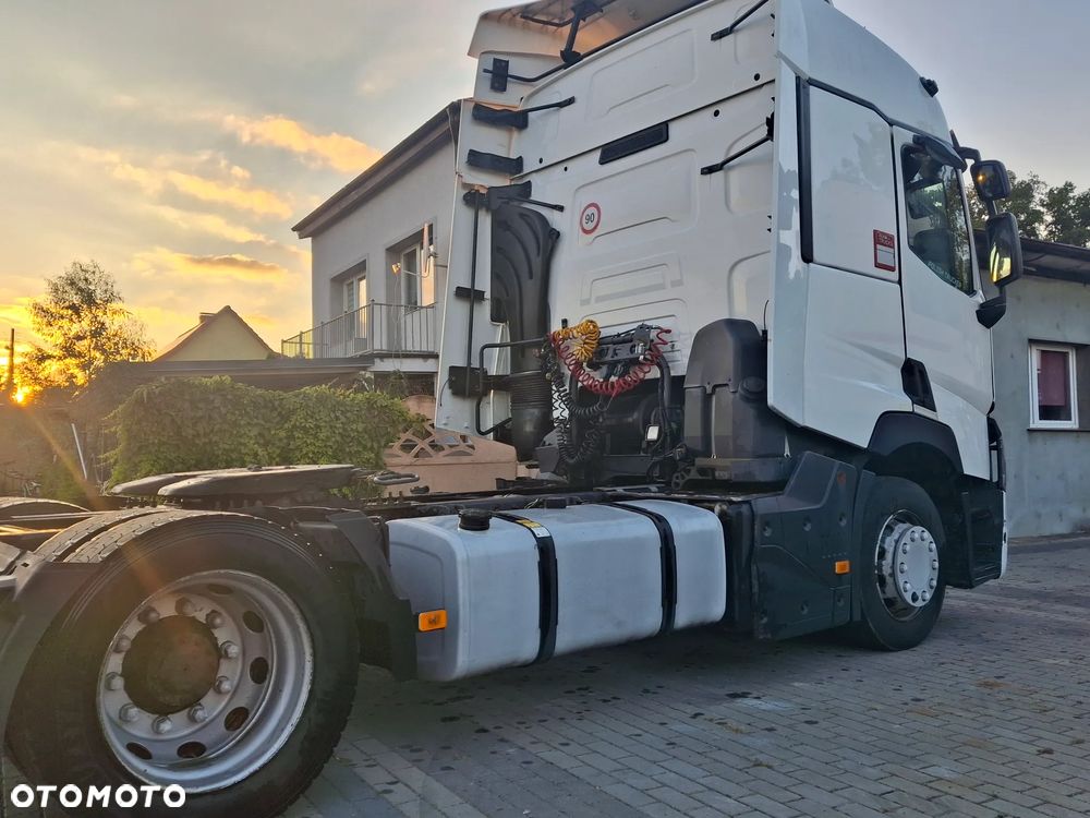 Renault Gama T460 - 3