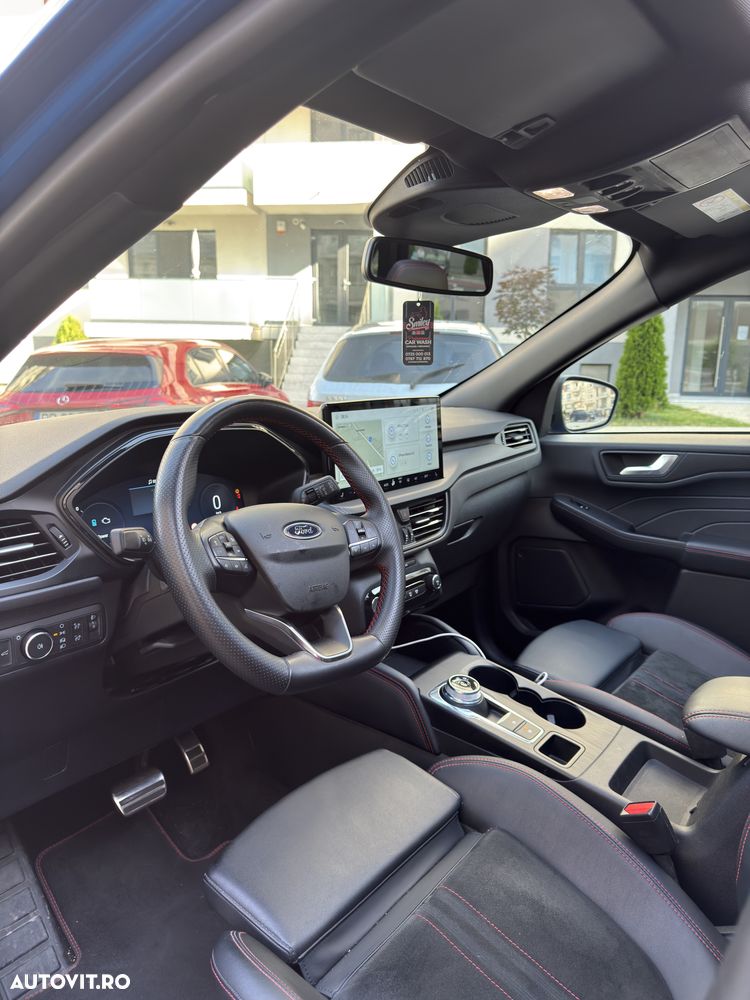 Ford Kuga 2.5 Duratec AWD FHEV ST-Line X - 3