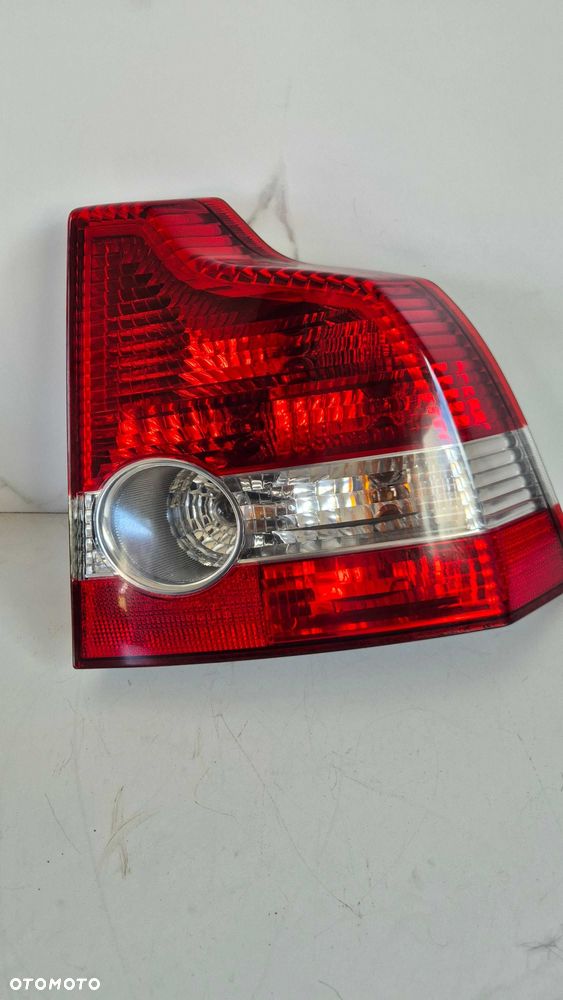 volvo s40 II lampa tył prawy tylna prawa oryginał - 1