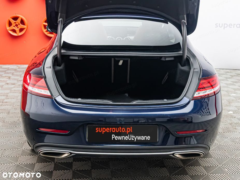 Mercedes-Benz Klasa C 300 9G-TRONIC - 27