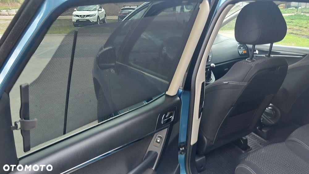 Citroën C4 Picasso - 16