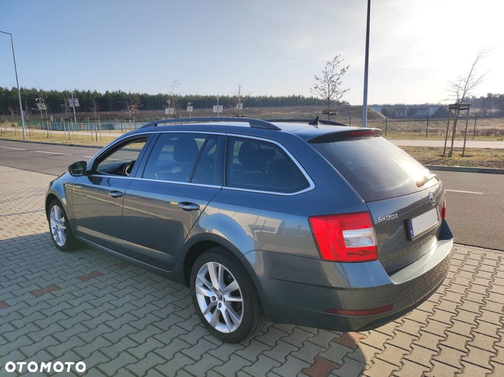 Skoda Octavia 2.0 TDI Style - 7