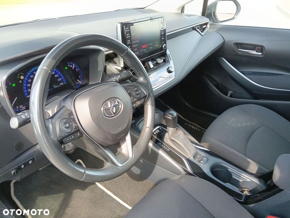 Toyota Corolla 1.8 Hybrid Comfort - 12