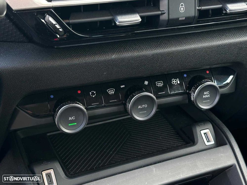 Citroën C4 1.2 Hybrid Plus e-DSC6 - 13