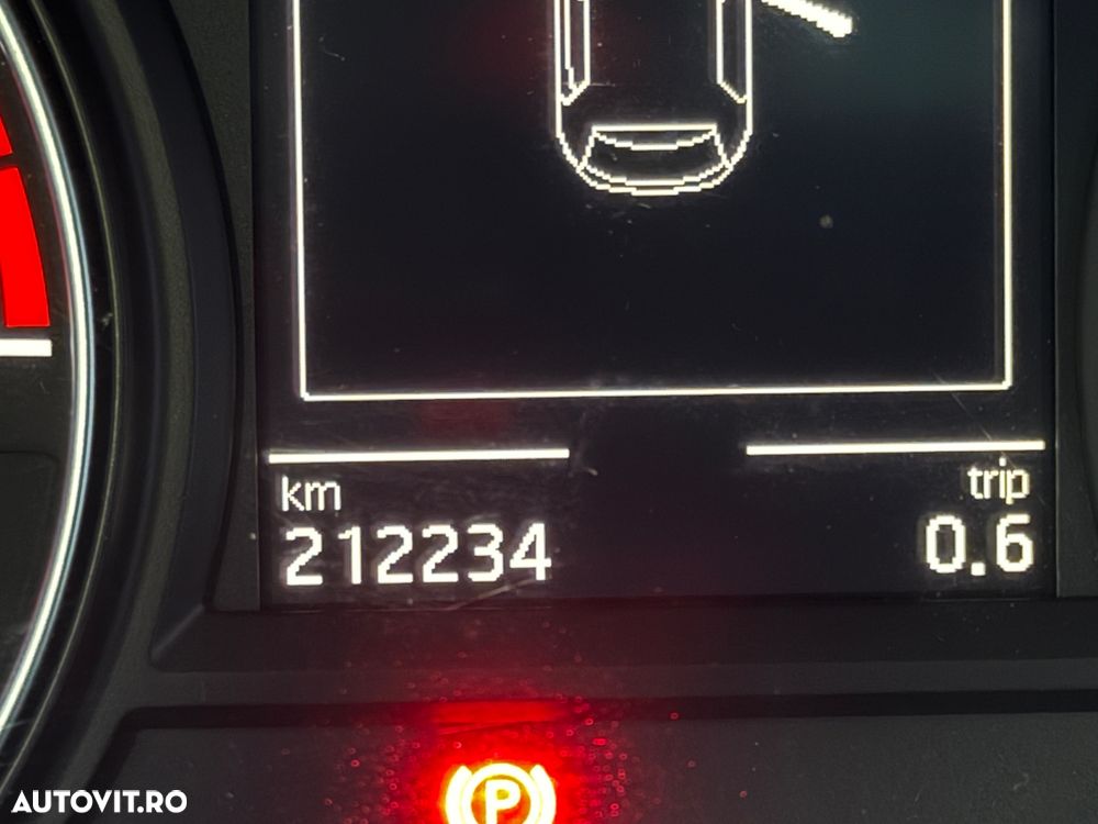 Seat Leon 2.0 TDI DPF FR Black Matt Edition - 10