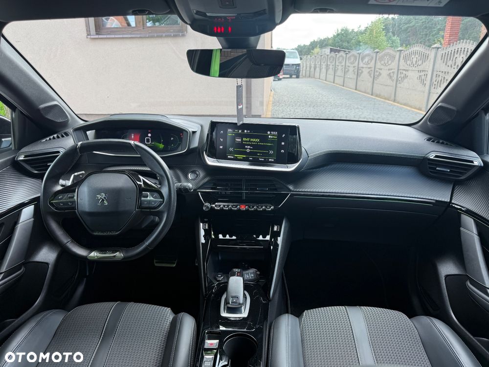 Peugeot 208 PureTech 100 EAT8 GT Pack - 36