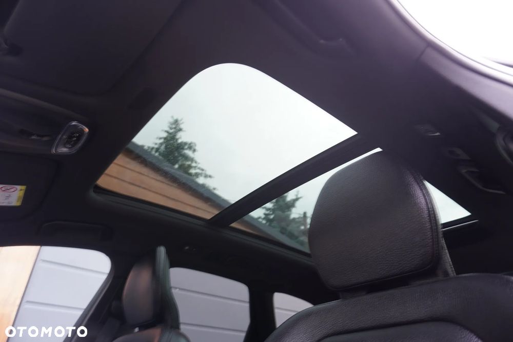 Volvo XC 60 T5 AWD Geartronic RDesign - 28