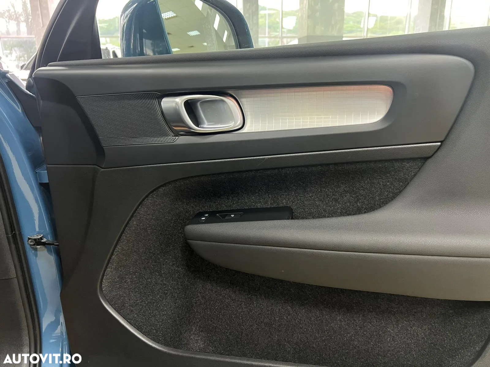 Volvo XC 40 T4 Recharge DKG Essential - 16