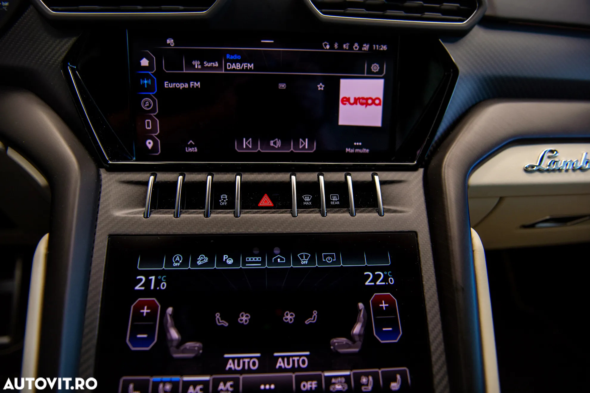 Lamborghini URUS - 26