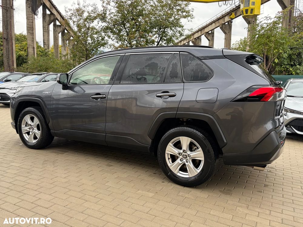 Toyota RAV4 - 23
