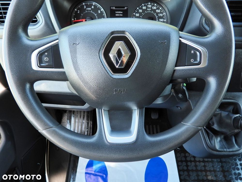 Renault MASTER SKRZYNIA 8 PALET TEMPOMAT LEDY BLIŹNIACZE KOŁA KLIMATYZACJA  165KM - 24