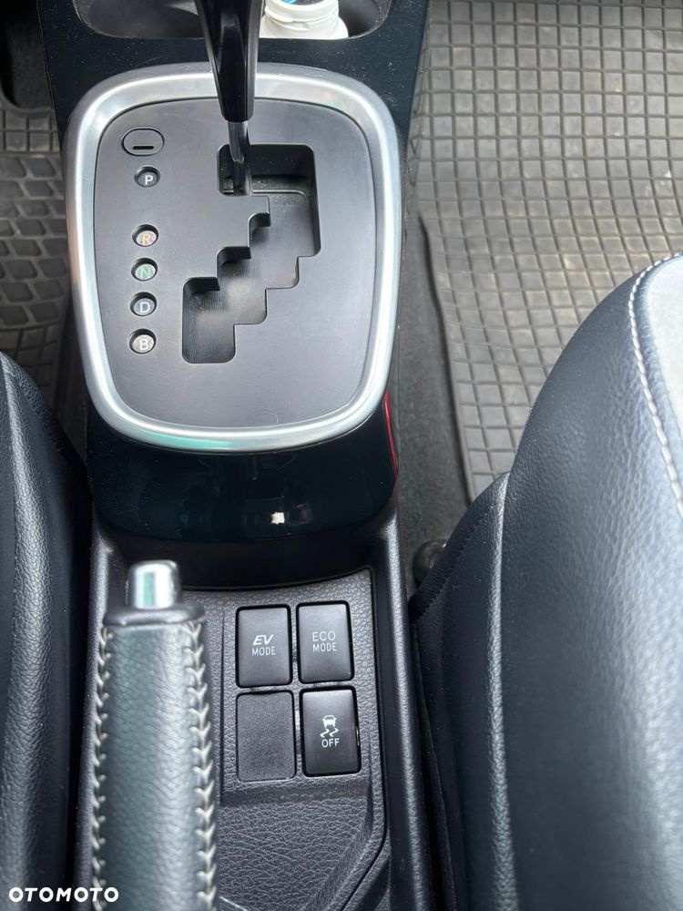 Toyota Yaris - 13