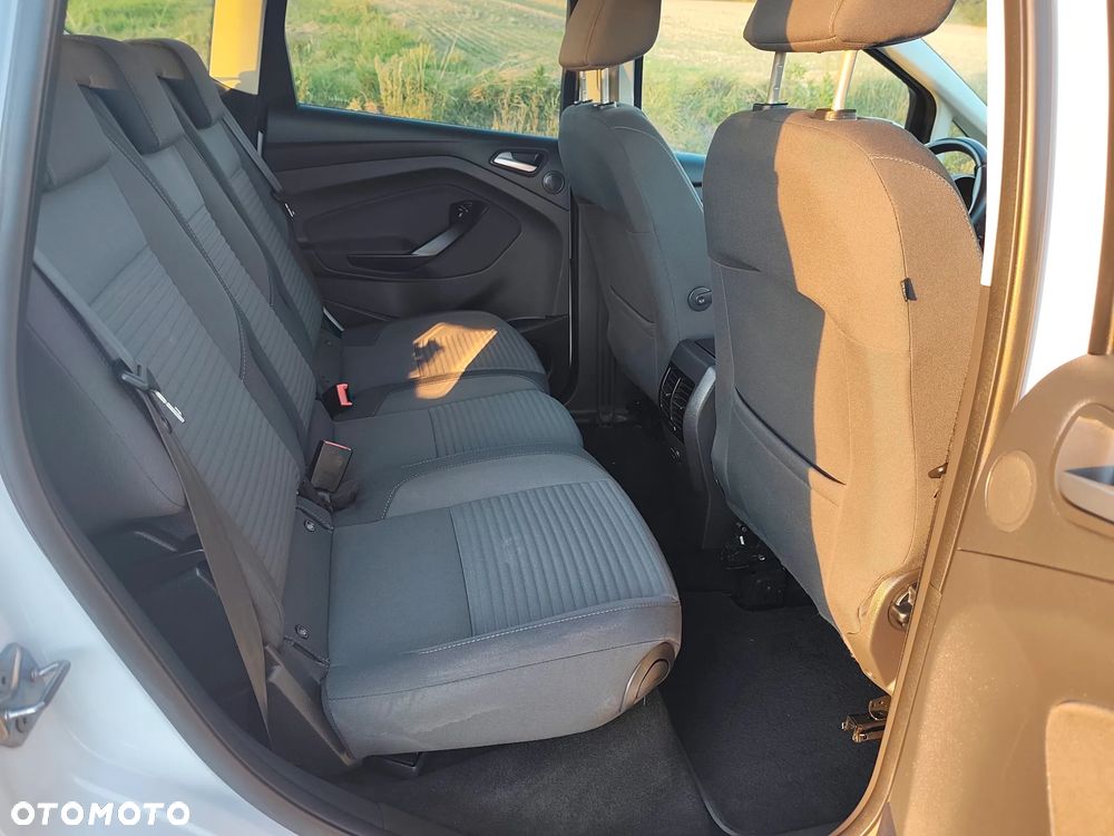 Ford C-MAX 1.5 TDCi Start-Stop-System Titanium - 21