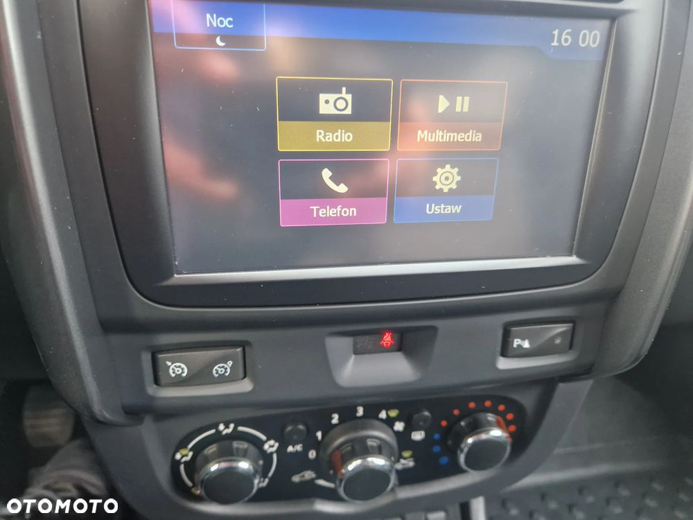 Dacia Duster 1.2 TCe Celebration 4x4 S&S EU6 - 17