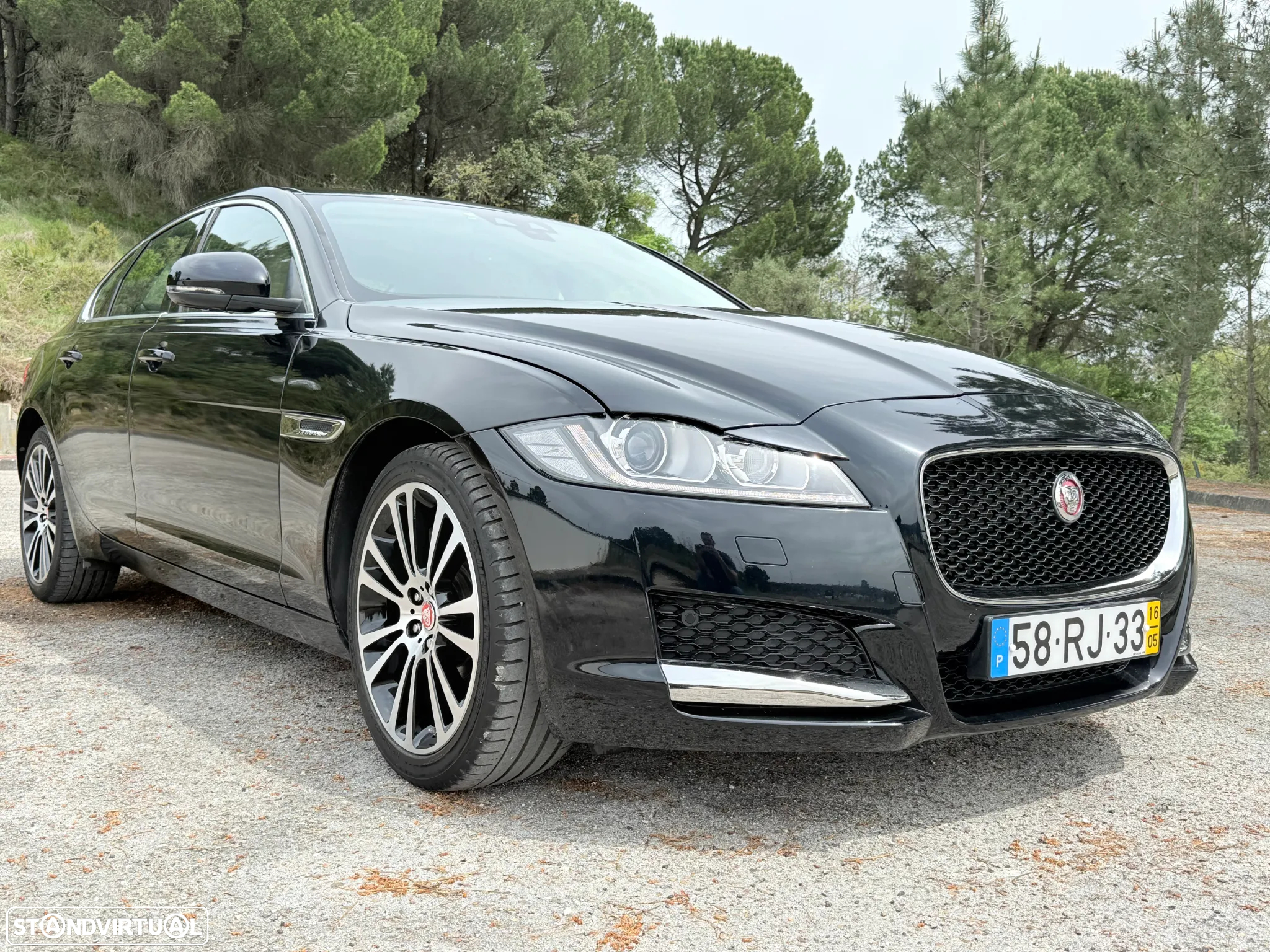 Jaguar XF 2.0 D Prestige Aut. - 6