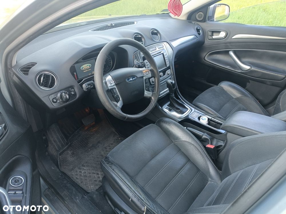 Ford Mondeo - 4