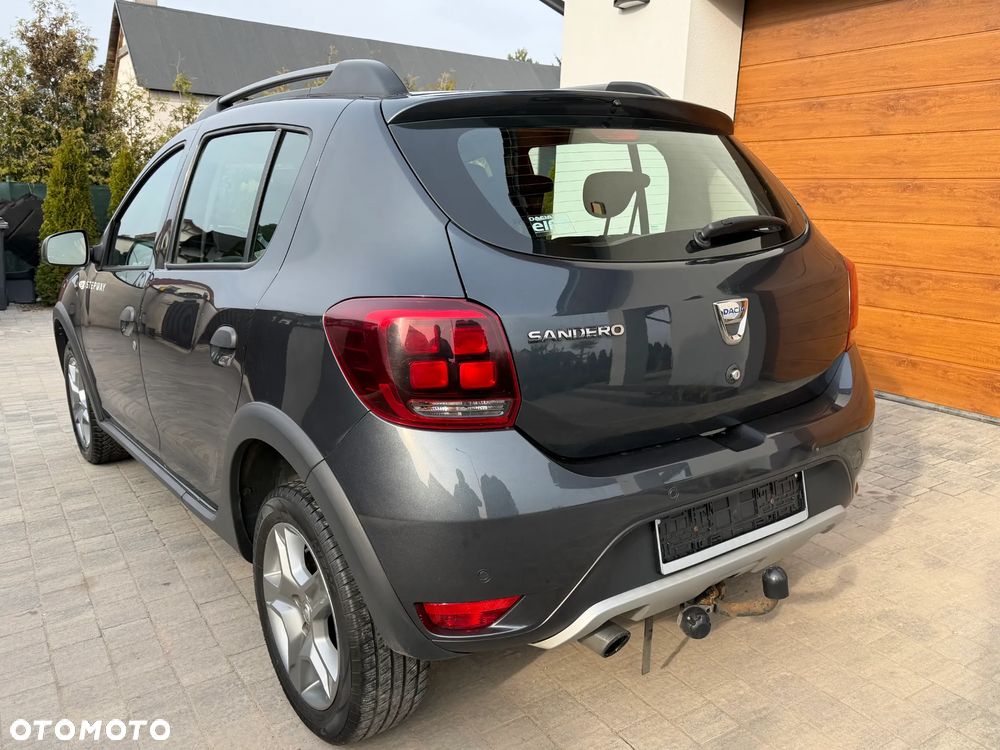 Dacia Sandero Stepway TCe 90 (S&S) Essential - 5