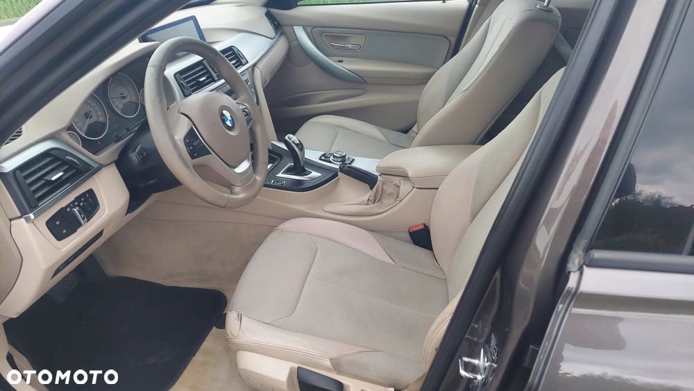 BMW Seria 3 320d Efficient Dynamic Edition Edition Luxury Line Purity - 11