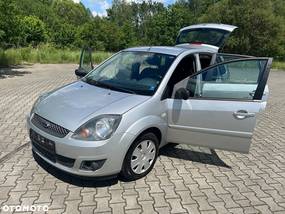 Ford Fiesta 1.4 Style - 19