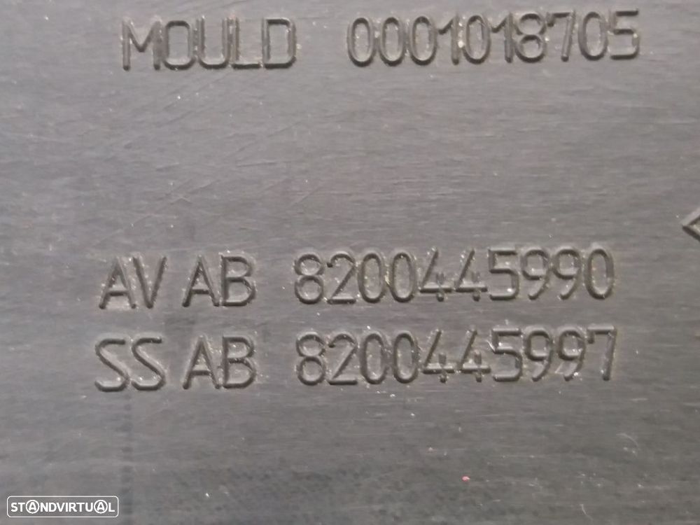 MOLDURA RENAULT CLIO II 2006 - - 2