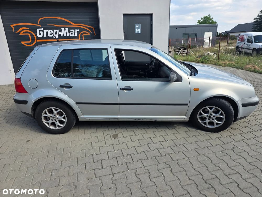 Volkswagen Golf 1.4 Comfortline - 6
