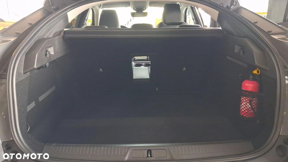 Peugeot 408 1.2 PureTech mHEV Business S&S e-DCS6 - 12
